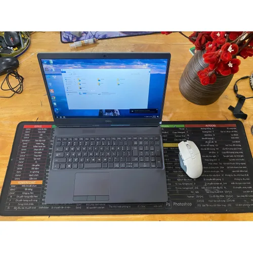 Laptop Dell Precision 7550 | Core i7-10750H, RAM 16GB, SSD 512GB, 15.6 inch, QuadroT1000 4GB