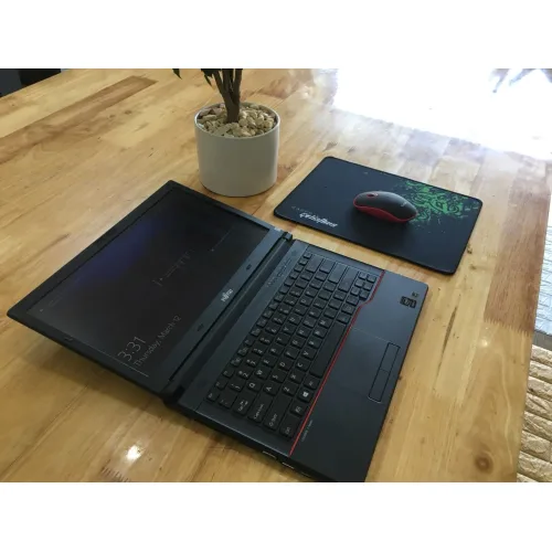 Fujitsu Lifebook E544