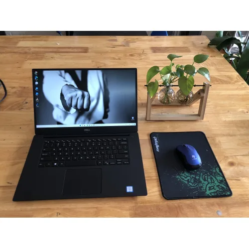 Laptop Dell Precision 5530 | Core i7-8850H, RAM 15GB, SSD 512GB, 15.6 inch FHD, QuadroP1000 4GB
