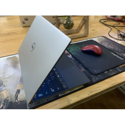 Laptop Dell XPS 13 9300 | Core i7-1065G7, RAM 16GB, SSD 512GB, 13.3 inch FHD cảm ứng