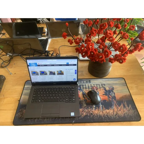 Dell Latitude 5300 - I7