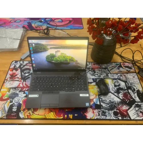 Laptop Dell Precision 3541 | Core i7-9850H, RAM 16GB, SSD 256GB, 15.6 inch FHD, QuadroP620 4GB