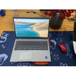 Dell Latitude 5521 i7-11850H