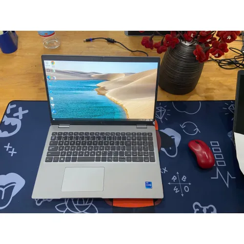 Dell Latitude 5521 i7-11850H