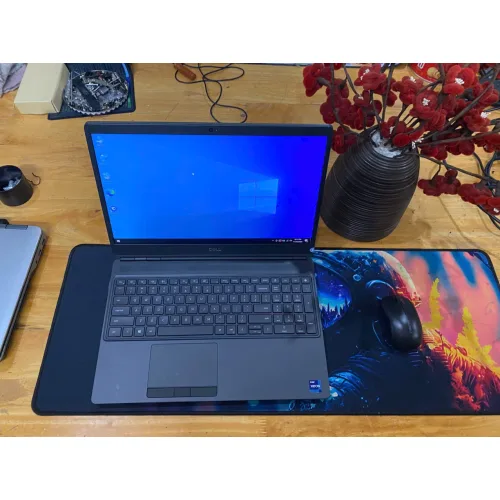 Laptop Dell Precision 7560 Gen 11TH | Xeon W-1185, RAM 32GB, SSD 512GB, 15.6 inch, QuadroT1200 6GB