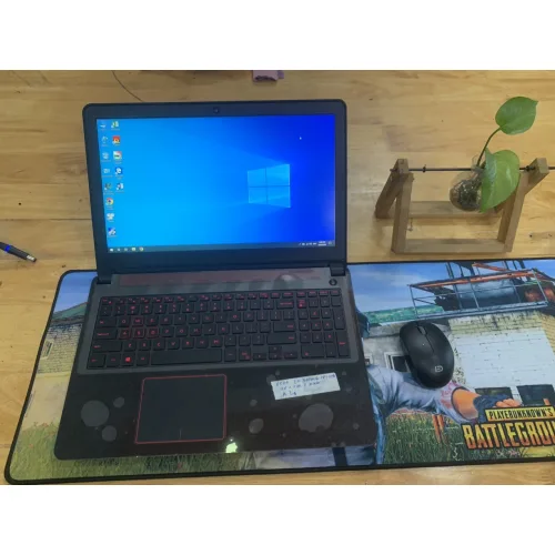 Dell Inspiron N5577  i7 7700HQ - FHD