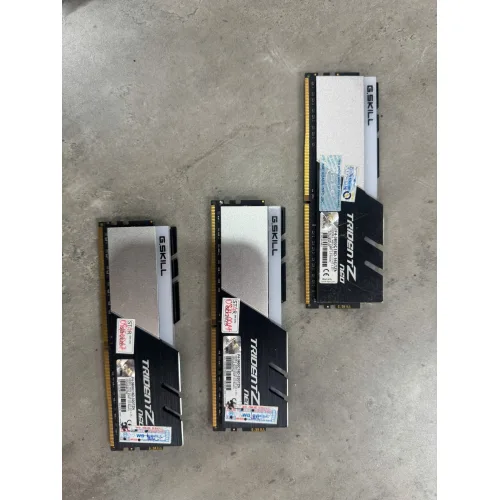 Thanh RAM Gskill TrydentZ Neo Đen  DDR4 8GB  3600MHz RGB Cũ Bảo Hành Shop 12 Tháng