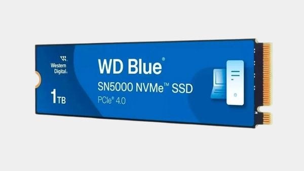 Ổ cứng SSD Western Digital Blue SN5000 1TB với chuẩn PCIe Gen4x4 NVMe mang lại tốc độ đọc/ghi cực nhanh và hiệu suất vượt trội.